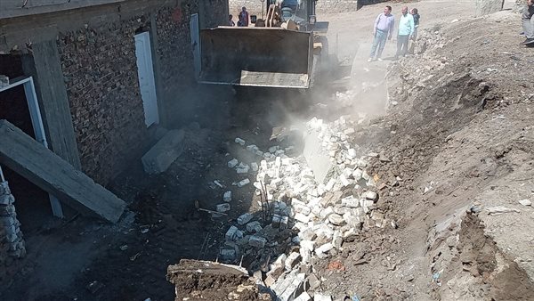 حملة إزالات بأسيوط