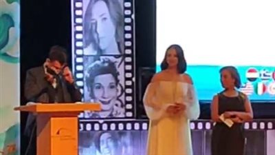 هبة عبد الغني تقدم حفل ختام مهرجان الإسكندرية السينمائي لدول البحر المتوسط