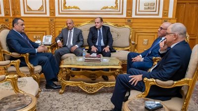 بنك معلومات وعدم تكرار المنتج.. 3 وزارات تبحث كيفية التكامل الصناعي مع القطاع الخاص