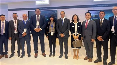 وزير الاتصالات يلتقي مسئولي شركة لينوفو لبحث فرص الاستثمار في مصر