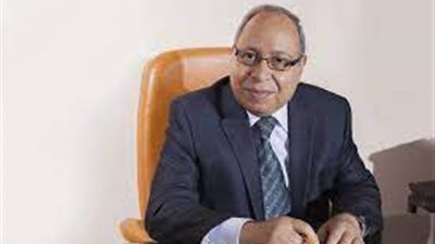 بعد تعرضه لأزمة صحية.. 10 معلومات عن الكاتب الصحفي سمير رجب