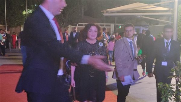 إلهام شاهين