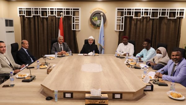 الدكتور سلامة داود