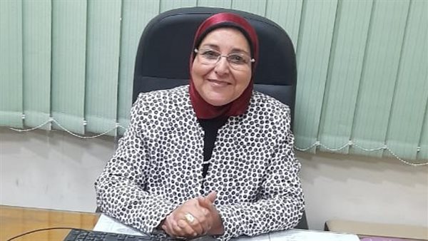  الدكتورة فاطمة الأحمر