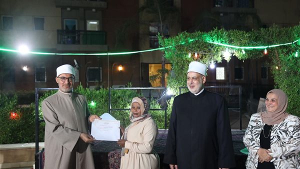 تكريم وافدات فائزات