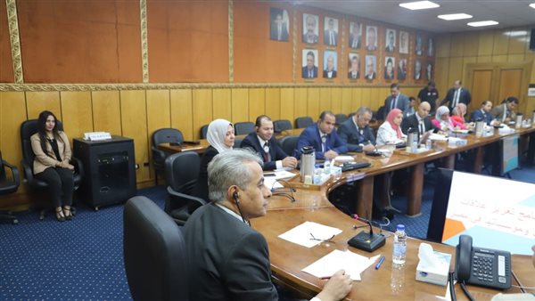 وزير القوى العاملة