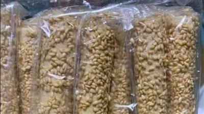 ضبط 2000 قطعة حلوى منتهية الصلاحية تباع أمام مدرسة ببورسعيد