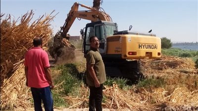 إزالة 14 حالة تعدٍ على الأراضي بمركزي الفتح وديروط بأسيوط