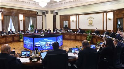 الحكومة توافق على التعاون بين مصر والسعودية في إنتاج الهيدروجين الأخضر وطاقة الرياح