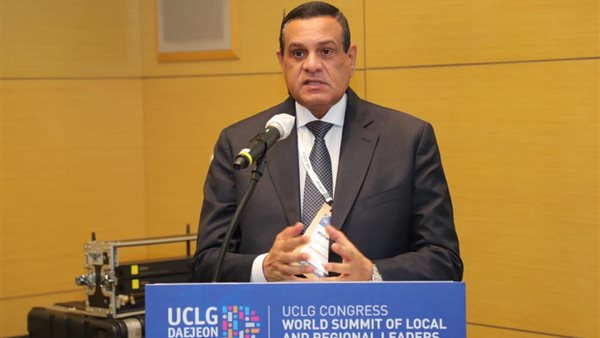 اللواء هشام آمنة