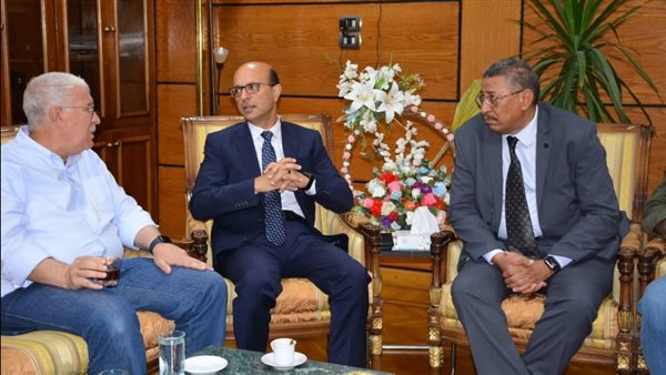 رئيس جامعة أسيوط