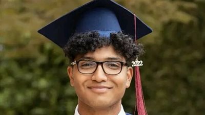 بعد اصابته بسرطان نادر..وفاة طالب مصري ببريطانيا يشعل الحزن بمواقع التواصل