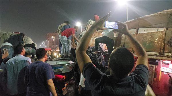 حادث تصادم تريلا