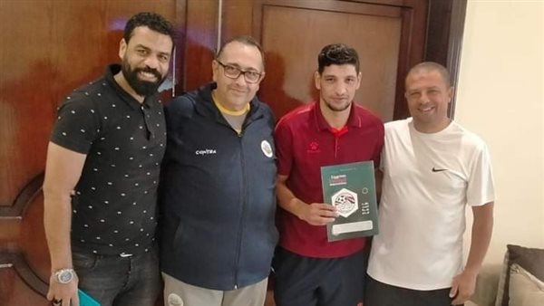 محمد مسعد يوقع للهلال