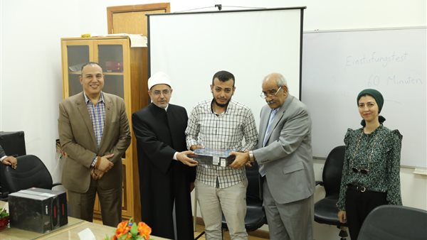 جانب من التكريم 