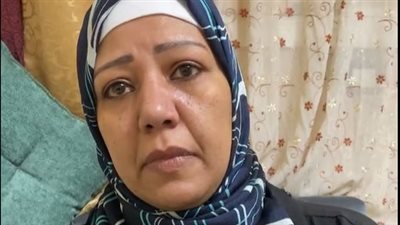 والدة ضحية مشاجرة طلاب المرج: ضربوا ابني بموس في رقبته لفرض سيطرتهم عليه.. والأطباء أنقذوا حياته| فيديو وصور