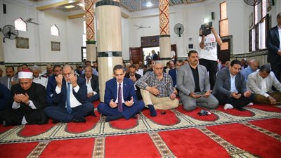 بتكلفة 1.5 مليون جنيه.. محافظ الغربية يفتتح مسجد الخليفة بطنطا
