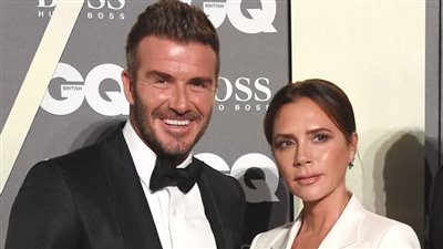 فيكتوريا أدامز تنفي شائعات انفصالها عن زوجها ديفيد بيكهام