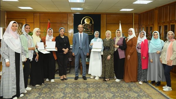 رئيس جامعة أسيوط