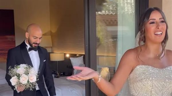 جيلان علاء وزوجها