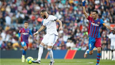 ابرزها لقاء الكلاسيكو.. مواعيد مباريات اليوم الأحد 16-10-2022 في مختلف المسابقات