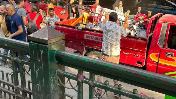 إزالة الباعة الجائلين