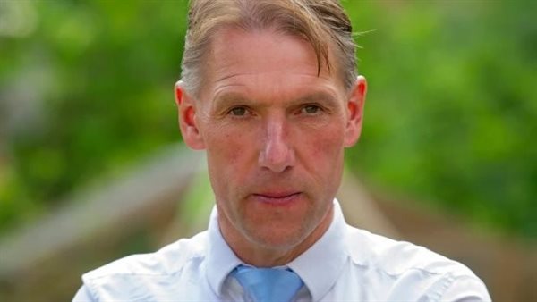 الطبيب المتوقف عن