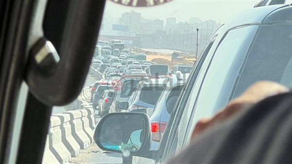 تكدس مروري بالمحور