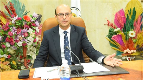 الدكتور أحمد المنشاوي