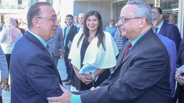 محافظ الإسكندرية