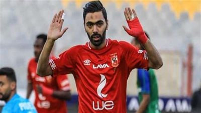 حسين الشحات لاعب الأهلي يُقاضي مشجعا وصفه بـ الشاذ جنسيًا | بث مباشر