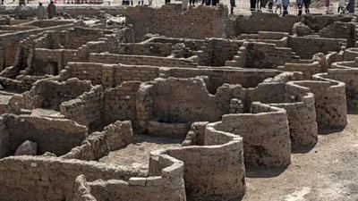 طولها يصل إلى متر.. تعرف على صناعة الطوب اللبن في مصر القديمة 