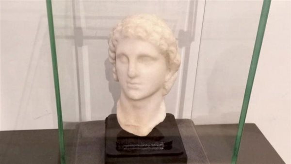  رأس الإسكندر الأكبر