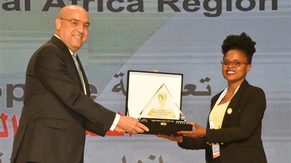 د. عاصم الجزار، وزير