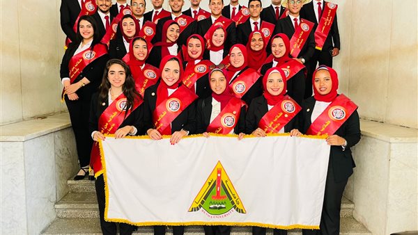 طلاب جامعة بنها 