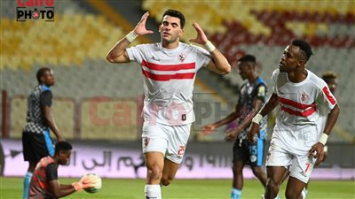 الشوط الأول.. زيزو يتقدم للزمالك على حساب إنبي من ركلة جزاء