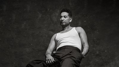 عمرو سعد يخطف الأنظار في أحدث جلسه تصوير|صور