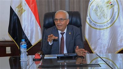 وزير التعليم يعلن ترخيص سناتر الدروس الخصوصية.. ومنع التحويل لمدارس الصعيد لمواجهة الغش | بث مباشر