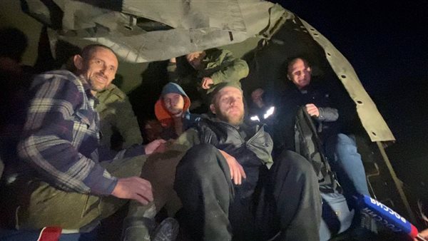 إتمام صفقة تبادل