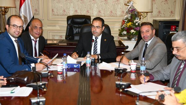 اجتماع لجنة الشباب