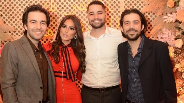 شهد رمزي وأشقائها