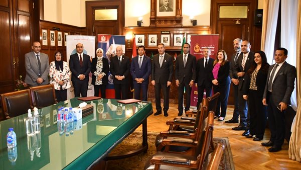  وزير الرياضة يشهد