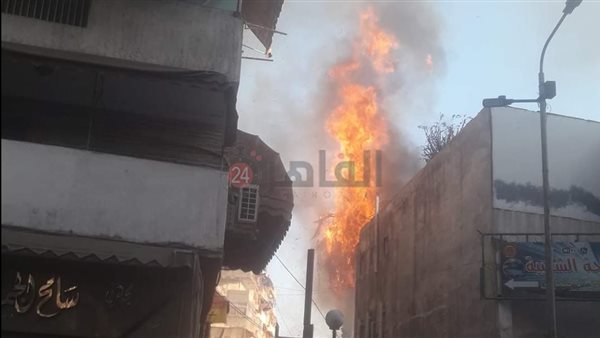 جانب من الحريق 