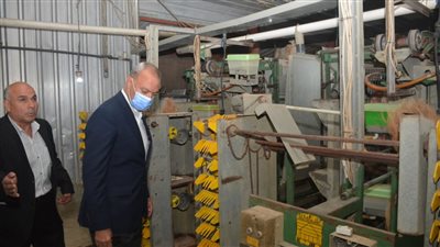 محافظ القليوبية يتفقد مشروع الـ 30 مليون بيضة بالخانكة