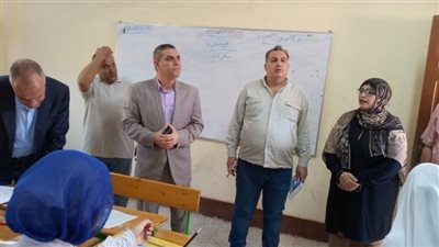 وكيل تعليم القليوبية يشدد على متابعة المدارس وتنظيم دخول وخروج الطلاب