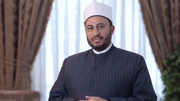 الدكتور محمود الهواري