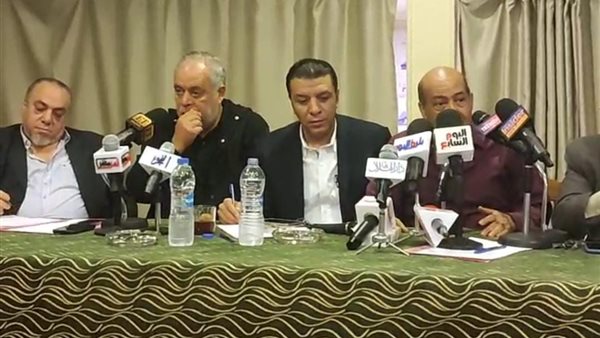 أشرف زكي ومصطفى كامل