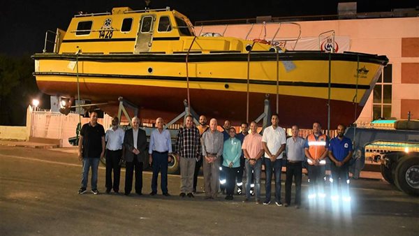 لنش بحري للإسعافات