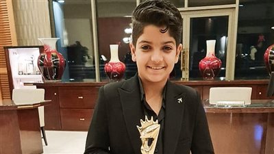 بعد اتهامه بالتحرش اللفظي.. مدير أعمال محمد أسامة: الإعجاب بريء.. والكليب يُعبر عن حب الطفولة