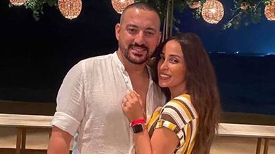 دياب: زوجتي هي عكازي وفخور بتواجدها في حياتي.. والغرور عمره ما تسلل إلى قلبي